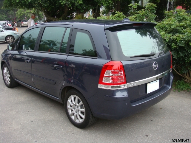 OPEL ZAFIRA B 2010 天線改裝