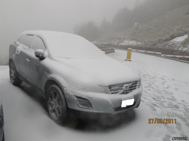 小銀出遊季Vol.1首次長途旅行遇見好朋友雪中行駛愛上小昆蟲篇