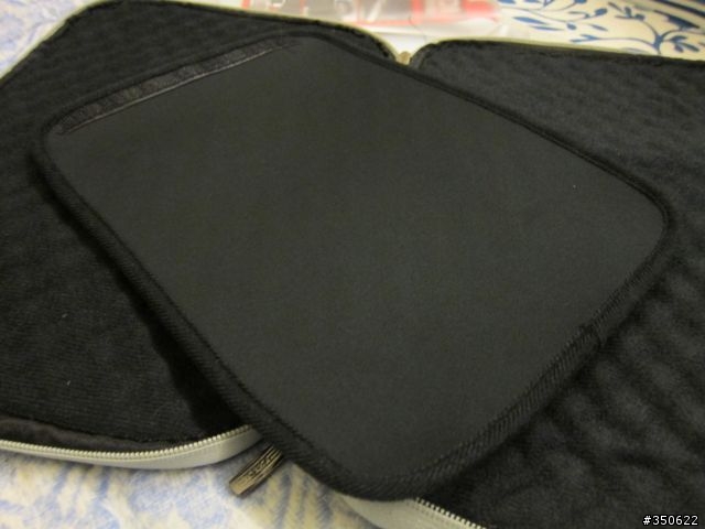[開箱] (4/20新增防震包開箱) ASUS EeePad Transformer TF101 16GB！