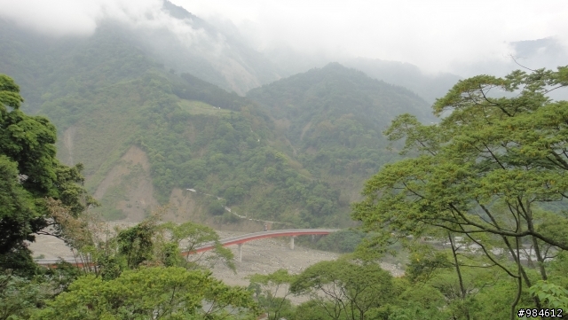 勤能補拙之再接再厲篇(台18與21連線春騎之阿里山 經塔塔加 到水里)