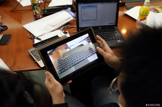Asus Eee Pad Transformer TF101動手玩