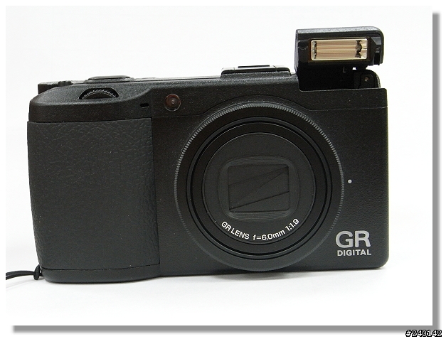 沒箱可開的分享【 RICOH GRD III 】