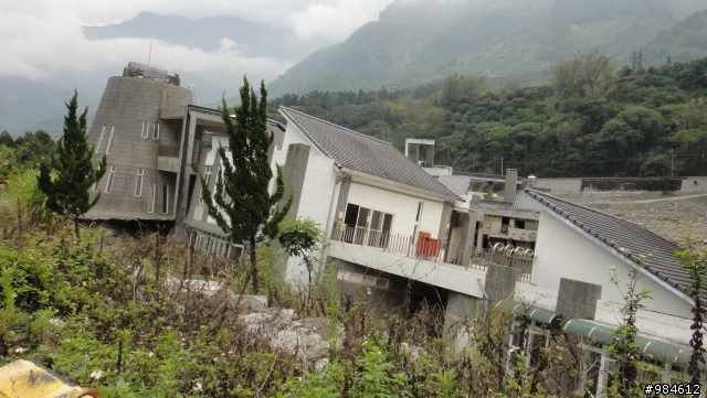 勤能補拙之再接再厲篇(台18與21連線春騎之阿里山 經塔塔加 到水里)