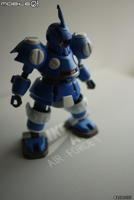 [作品分享] BANDAI  ダンボール戦機(紙箱戰機)  LBX-OO2