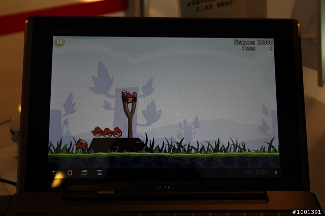 Asus Eee Pad Transformer TF101動手玩