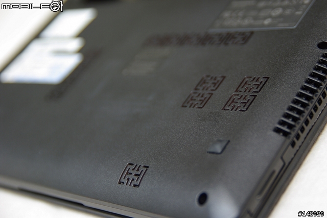 [開箱分享] 搭載 AMD Fusion APU 的 Ideapad S205 (Part1)