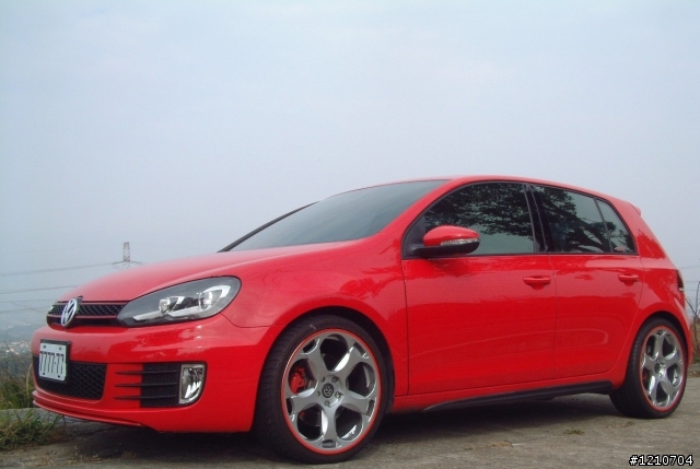 GTI VI 穿 gallardo 19圈 及 行車紀錄器