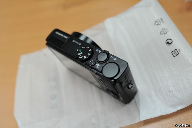 【Nikon P300開箱】在一片缺貨聲中，終於搶到手!!!