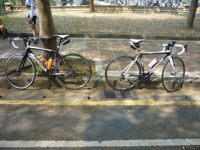1026更新~[開箱]我的第一部公路車Merida Scultura 105