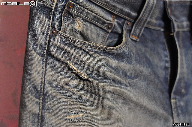 穿了一年的台版LEVIS..猛