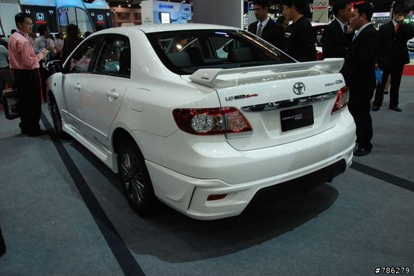 10.5代 Altis TRD 勁裝版