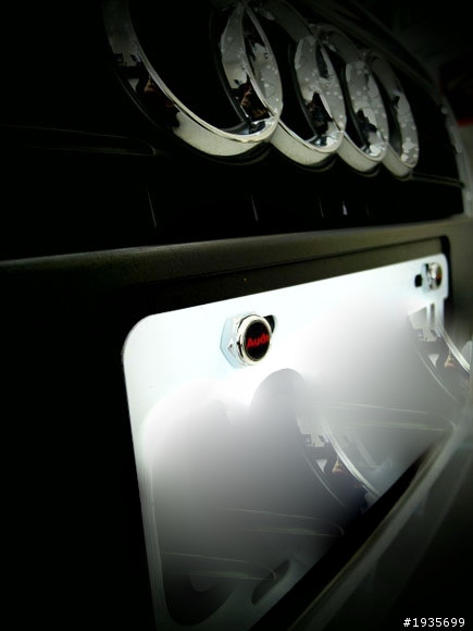 BMW E90 320i 簡單的開箱!!!!!