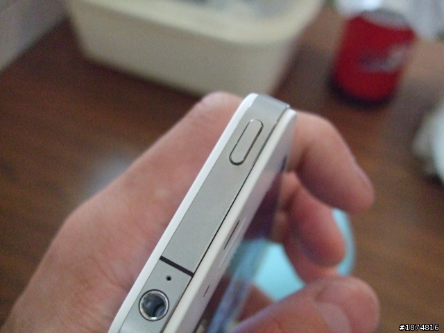 白色IPhone4 入手