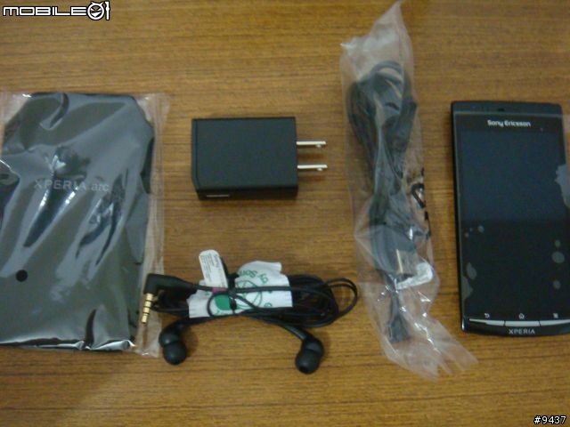 SonyEricsson ARC 簡易開箱