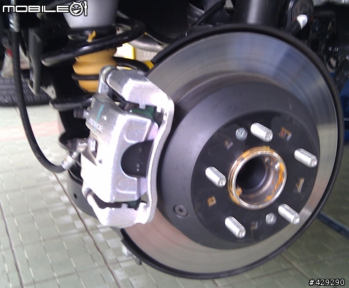 [開箱文]Santa fe 銀色4月交車改19"補大六卡鉗開箱