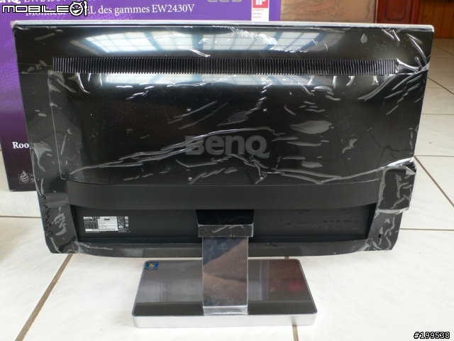 【開箱文】 BenQ EW2430V 快速開箱