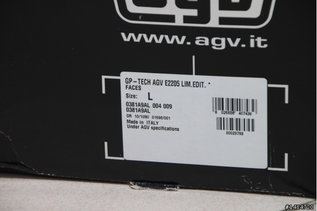 女王的AGV   GP-TECH   終於到貨嚕~~