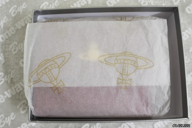 [開箱] Vivienne Westwood 女用中夾