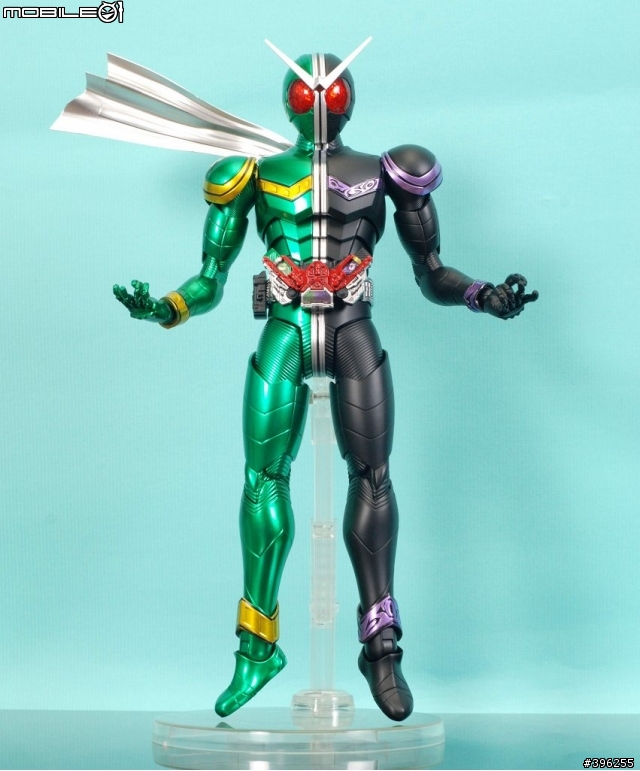 :【作品分享】細數你的罪惡!MG 1/8 假面W CUCLONE JOKER 非專業製作請多包涵
