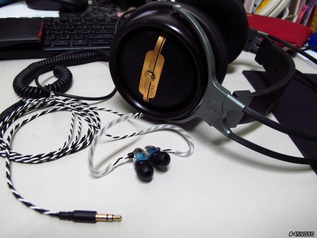 [簡單開箱] Fischer Audio FA-011