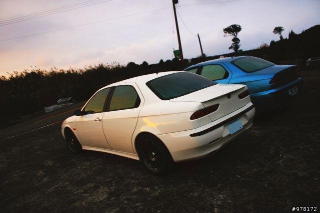 夕陽下的Alfa Romeo 156x2(新增內裝照~)