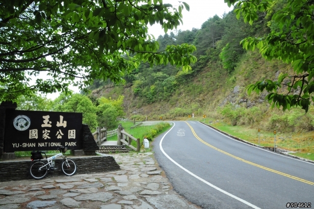 勤能補拙之再接再厲篇(台18與21連線春騎之阿里山 經塔塔加 到水里)