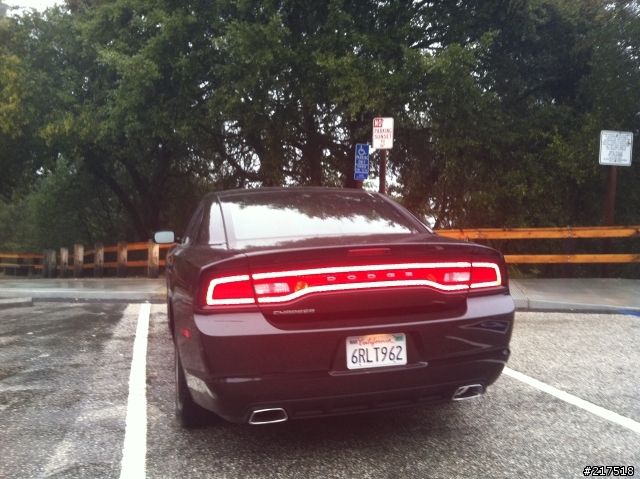 DODGE CHARGER 2011