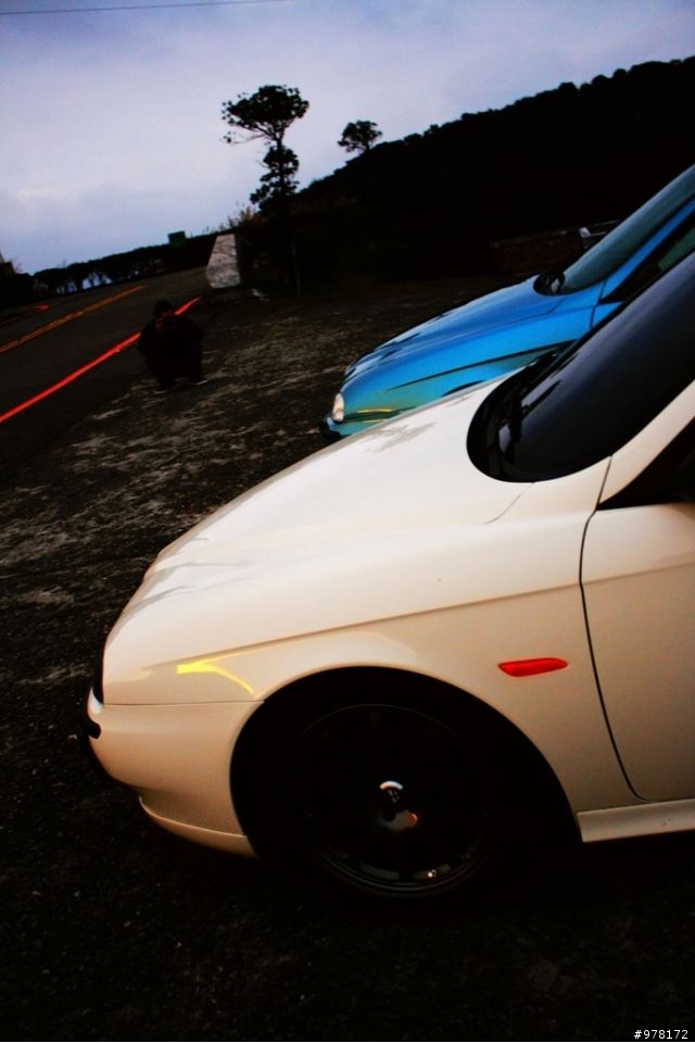 夕陽下的Alfa Romeo 156x2(新增內裝照~)