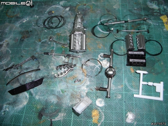 霹靂遊俠同型車 GT-500KR 公路之王 ： 眼鏡蛇KINGOF THE ROAD 1/24第三話 底盤與引擎