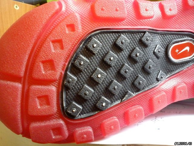 [開箱]NIKE AIR MAX+ 2011 & 真偽差別