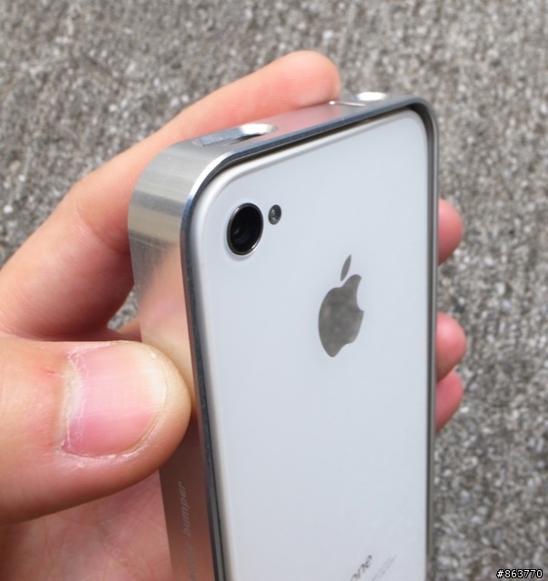[分享] Normo Frame Case for iPhone4 最經典的鋁製鎧甲