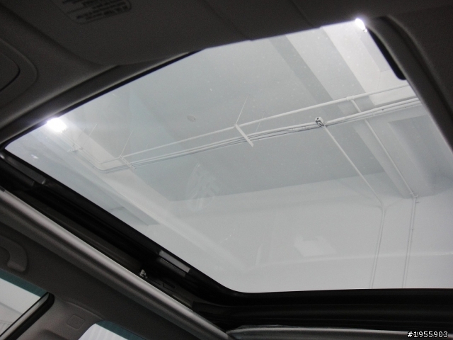 交車一個月終於有空開箱啦..............