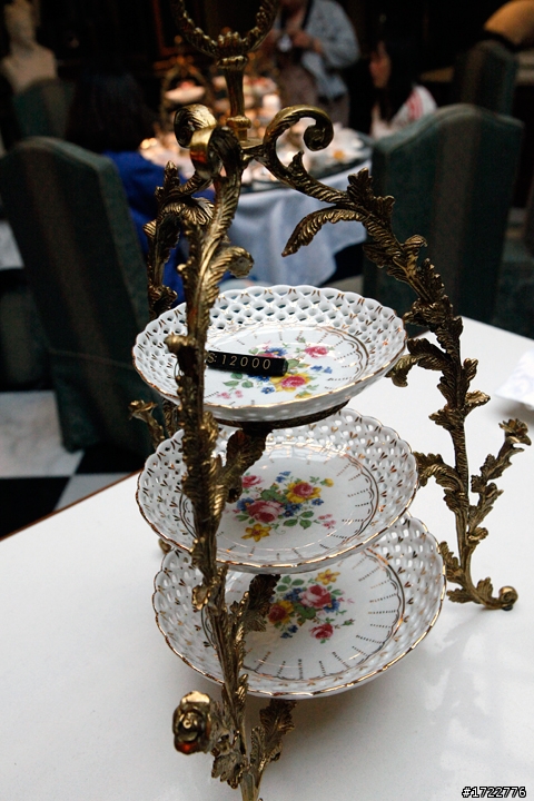 履行。旅行-New Mazda2橫跨中橫公路