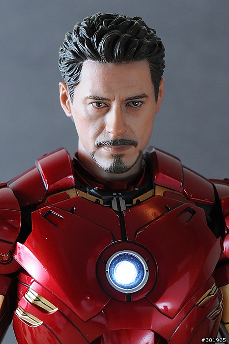 [遲來的開箱] Hot Toys Iron Man Mk IV (圖超多)