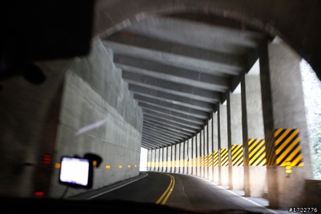 履行。旅行-New Mazda2橫跨中橫公路