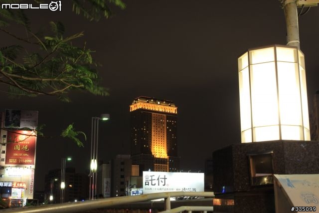 60D拍夜景結果放到電腦上之後銳利度大失