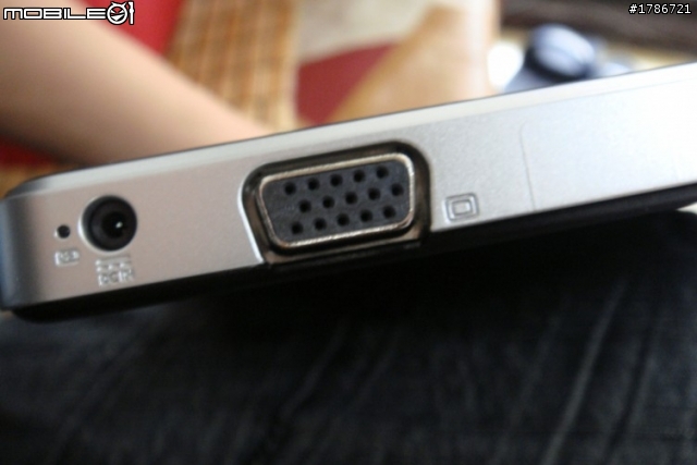 GIGABYTE S1080 平板電腦 [開箱文] + 未上市的基座照片