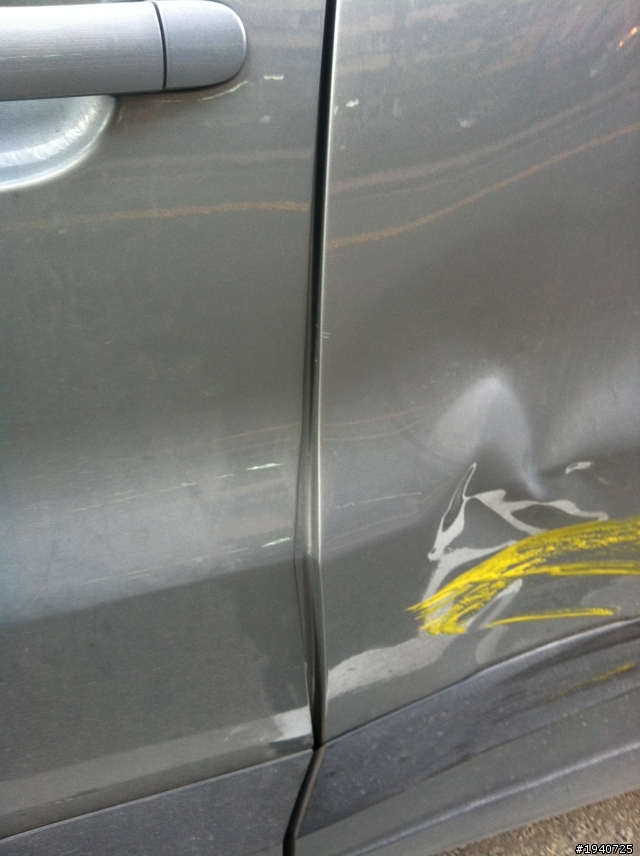 求助  我的Tiguan 被撞