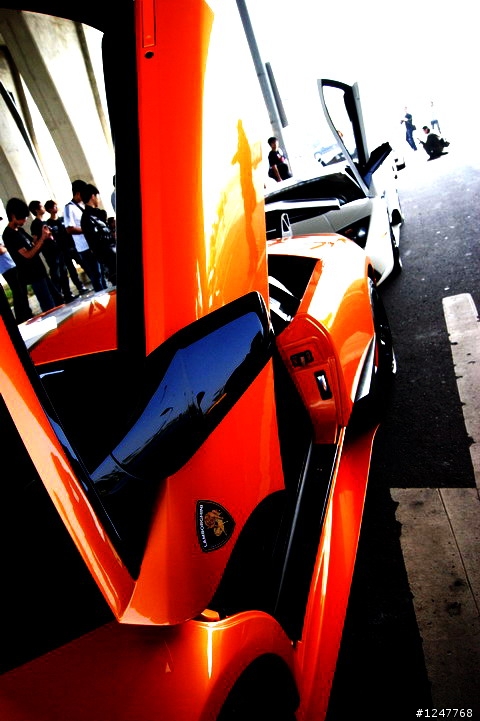 2011/4/02 春吶超跑 (台南高鐵首站)(已在PO新圖)
