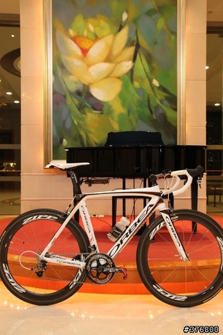 [沒有箱的開箱文] 2011 Orbea Orca from HK