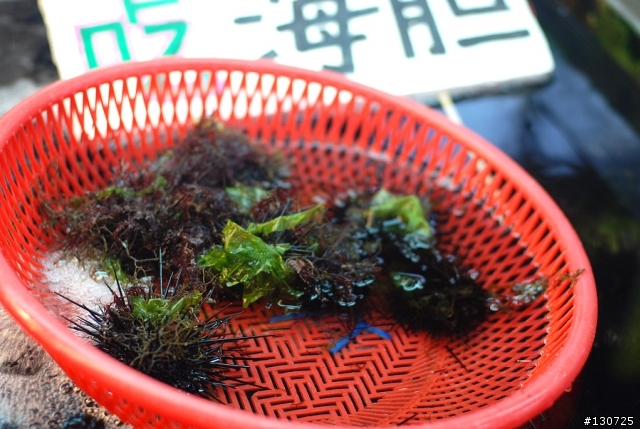 (新增牡丹蝦) 竹圍漁港 "紫海膽 VS 加拿大生蠔" 鮮嫩多汁