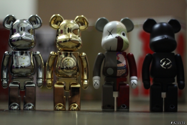 我的小收藏 Be@rbrick  200% 超合金