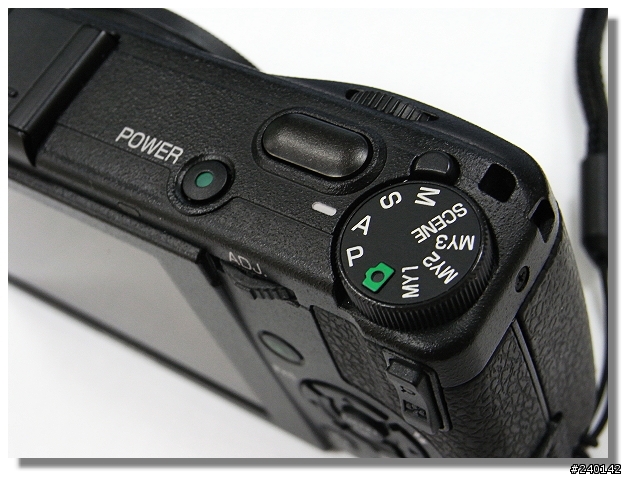 沒箱可開的分享【 RICOH GRD III 】