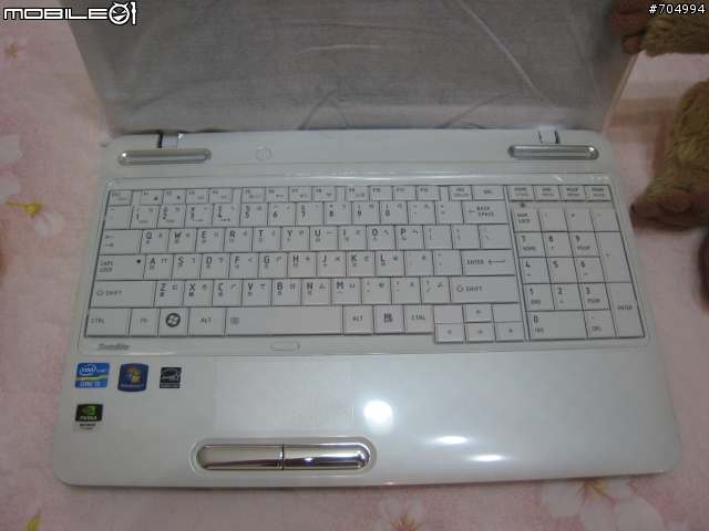 TOSHIBA L750 白 開箱!!