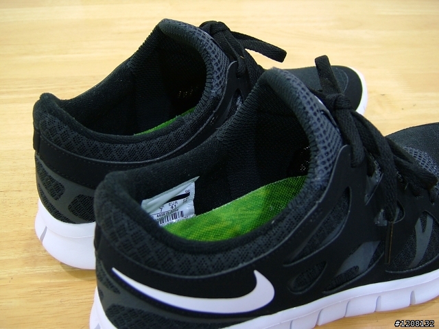 NIKE FREE RUN +2 (黑色款)