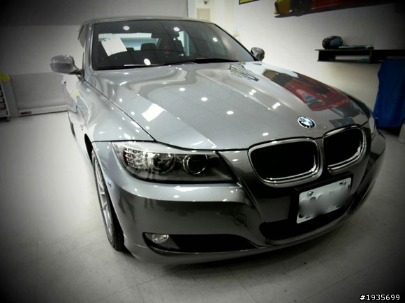 BMW E90 320i 簡單的開箱!!!!!