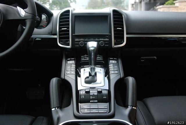 New Cayenne Diesel簡單開箱～