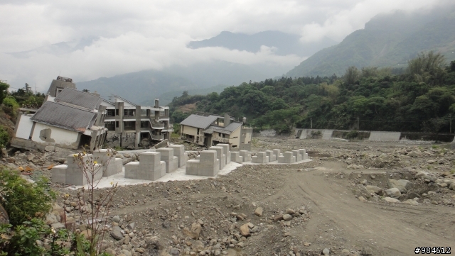 勤能補拙之再接再厲篇(台18與21連線春騎之阿里山 經塔塔加 到水里)