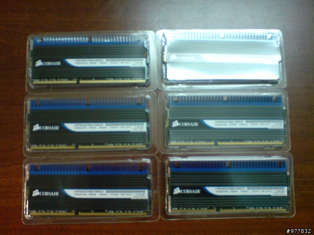 [開箱]看過了海盜的黑梳紅梳,來點不一樣的 CORSAIR-藍梳 DDR3-1600 4GBx6