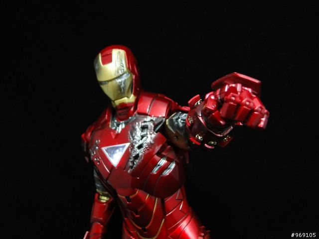 [開箱] HOT TOYS 鋼鐵人2 MARK VI